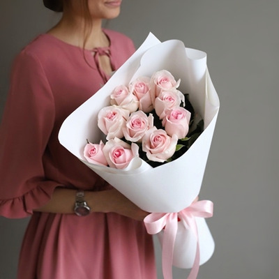 Pink rose delivery in Istanbul